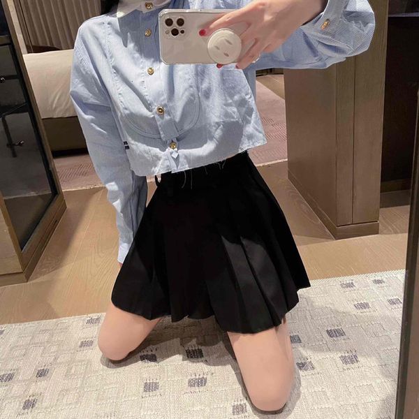 casual dresses designer 22aw early autumn new product worn woolen hem pleated skirt french girlish doll collar shirt a set of super aging, Black;gray
casual dresses designer 22aw early autumn new product worn woolen hem pleated skirt french girlish doll collar shirt a set of super aging, Black;gray