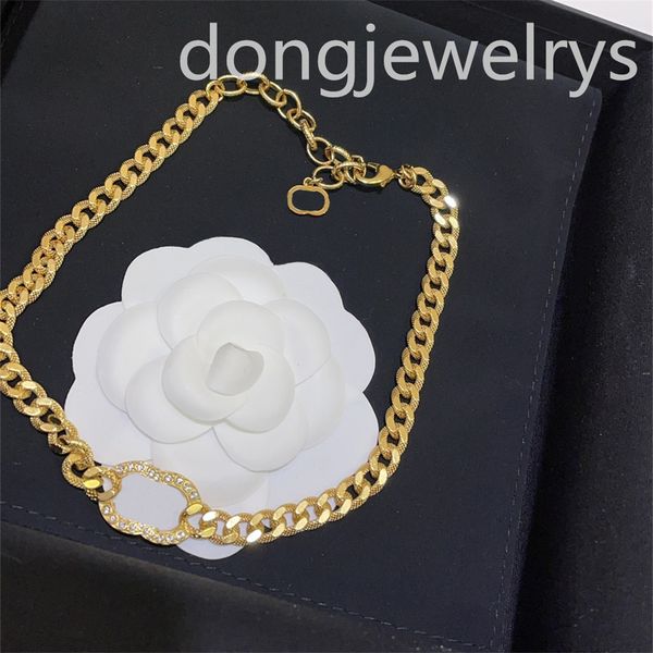 designer luxury bling letter vintage chain friends gift jewelry gold pendant necklace plated thick chains pure silver necklace dongjewelrys
designer luxury bling letter vintage chain friends gift jewelry gold pendant necklace plated thick chains pure silver necklace dongjewelrys