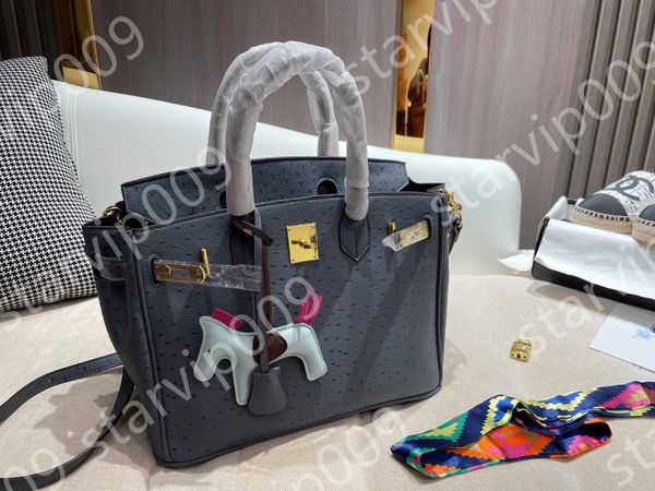 designers shoulder bag luxurious tote purse handbag message bags cluth classic genuine leather crossbody original box scarf 30cm women
designers shoulder bag luxurious tote purse handbag message bags cluth classic genuine leather crossbody original box scarf 30cm women