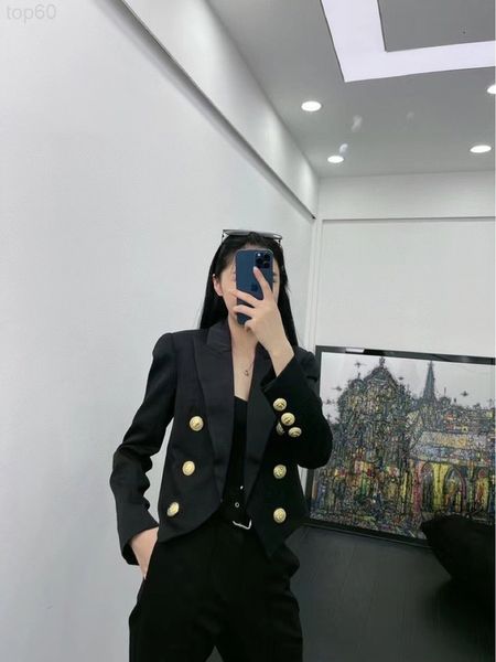 women's suits & blazers designer 22 early autumn new niche fashion irregular hem relief double breasted short lapel suit coat 4vot, White;black
women's suits & blazers designer 22 early autumn new niche fashion irregular hem relief double breasted short lapel suit coat 4vot, White;black