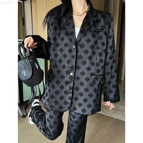 casual dresses designer ch22ss early autumn new flocking full print lapel suit coat loose style fashionable men's and women's coat, Black;gray
casual dresses designer ch22ss early autumn new flocking full print lapel suit coat loose style fashionable men's and women's coat, Black;gray