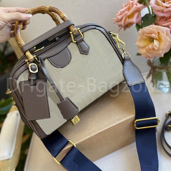 high fashion messenger bag fashion designer handbag ladies bamboo handle boston bag simple vintage print large capacity
high fashion messenger bag fashion designer handbag ladies bamboo handle boston bag simple vintage print large capacity