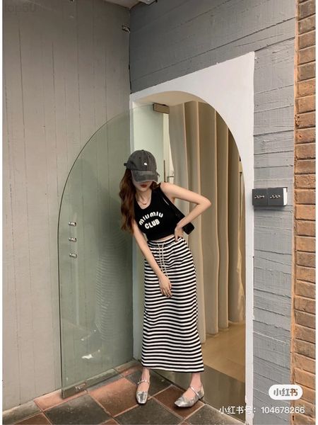 women's tracksuits designer fashion suit women's printed short sweet and spicy vest black and white stripe in summer medium and lo, Gray
women's tracksuits designer fashion suit women's printed short sweet and spicy vest black and white stripe in summer medium and lo, Gray