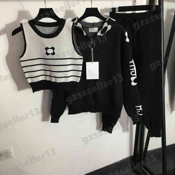 womens outfit knitted tracksuits designer cnl three piece sets 2022aw lettering long sleeve hooded zip cardigan jacket suit, Gray
womens outfit knitted tracksuits designer cnl three piece sets 2022aw lettering long sleeve hooded zip cardigan jacket suit, Gray