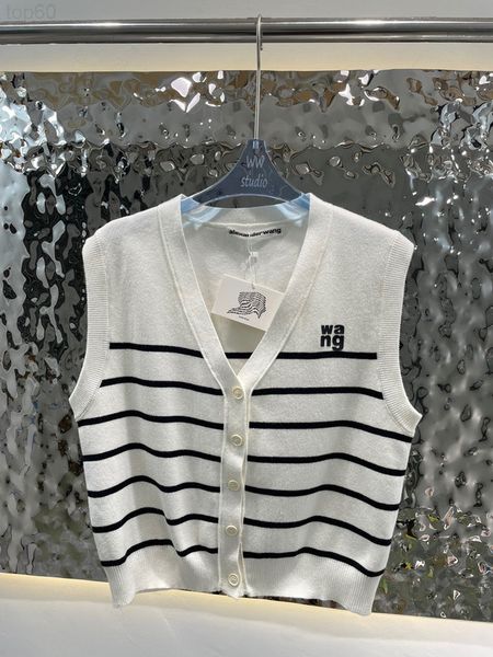 women's knits & tees designer aw dawangjia 22 early autumn new single breasted striped sleeveless regular vest loose and thin versatile, White
women's knits & tees designer aw dawangjia 22 early autumn new single breasted striped sleeveless regular vest loose and thin versatile, White