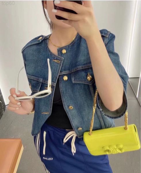 women's hoodies & sweatshirts designer chaopai 22 spring / summer new female fashionable metal embossed button doll seven sleeve denim, Black
women's hoodies & sweatshirts designer chaopai 22 spring / summer new female fashionable metal embossed button doll seven sleeve denim, Black