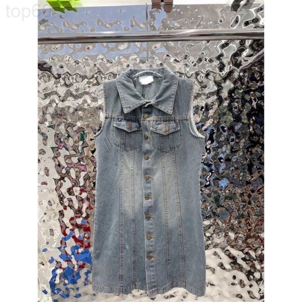 women's knits & tees designer 22fw early autumn new sleeveless denim dress thin and white body vest female h2f4
women's knits & tees designer 22fw early autumn new sleeveless denim dress thin and white body vest female h2f4
