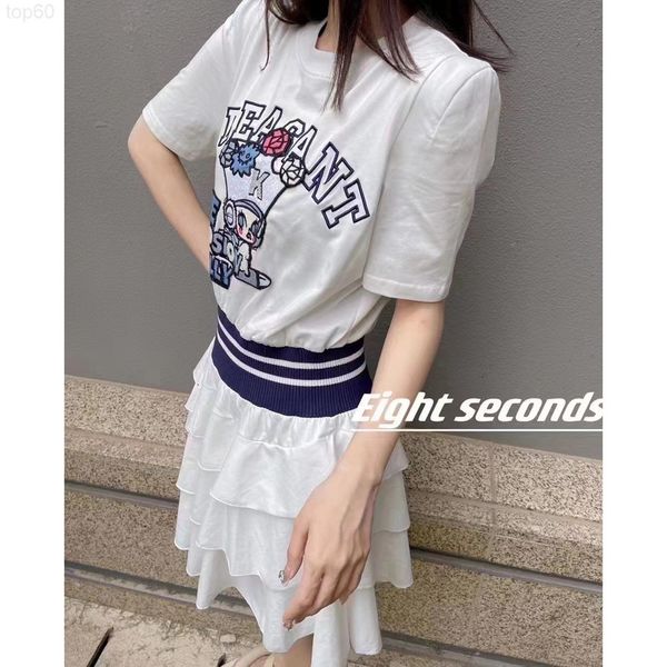 casual dresses designer chaopai 22 spring / summer new cartoon letter embroidered short sleeve t-shirt skirt 2g4x, Black;gray
casual dresses designer chaopai 22 spring / summer new cartoon letter embroidered short sleeve t-shirt skirt 2g4x, Black;gray
