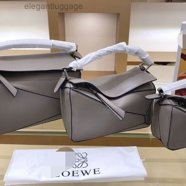 2022 bag puzzles brand loews evening bags shoulder handbag designer women geometric lingge splicing hand-held 8ms0
2022 bag puzzles brand loews evening bags shoulder handbag designer women geometric lingge splicing hand-held 8ms0