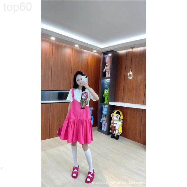 casual dresses designer chaopai 22ss summer new style small crowd design heavy industry cartoon character fake two dresses 401t, Black;gray
casual dresses designer chaopai 22ss summer new style small crowd design heavy industry cartoon character fake two dresses 401t, Black;gray