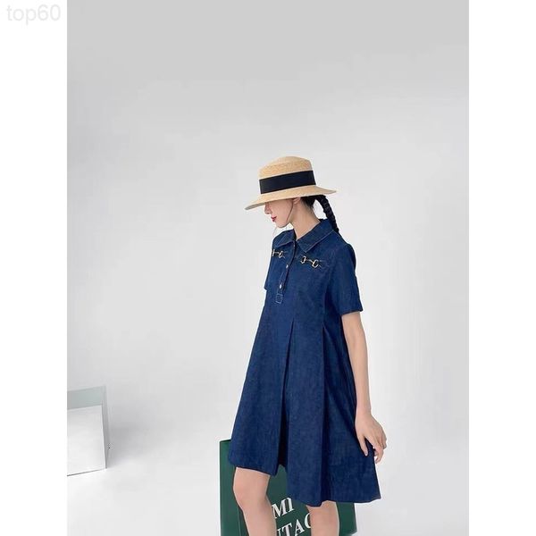casual dresses designer fashion brand 22 spring / summer new fashion jeans short sleeve metal decoration loose straight tube dress female l, Black;gray
casual dresses designer fashion brand 22 spring / summer new fashion jeans short sleeve metal decoration loose straight tube dress female l, Black;gray