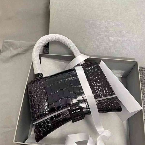 explosive handbags balencigas fashion bags 2022 family crocodile leather high version women's messenger handbag
explosive handbags balencigas fashion bags 2022 family crocodile leather high version women's messenger handbag