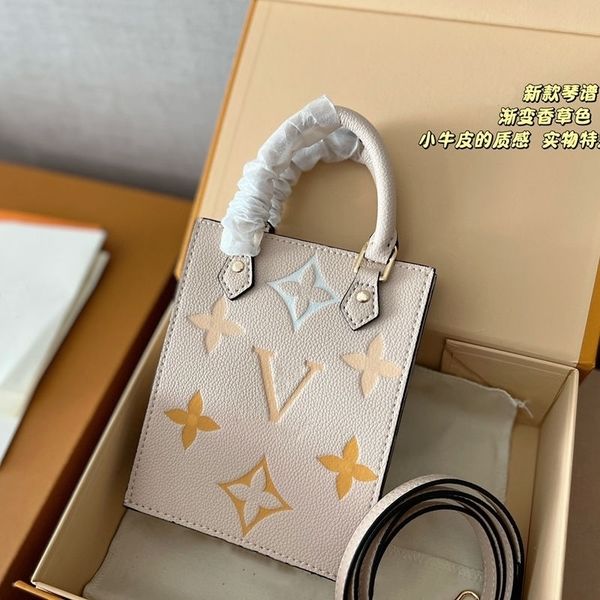 designer luxury women bag louiss handbags totes bags womens crossbody handbag loulou lvs fashion capacity versatile shoulder pursest 5a qual
designer luxury women bag louiss handbags totes bags womens crossbody handbag loulou lvs fashion capacity versatile shoulder pursest 5a qual