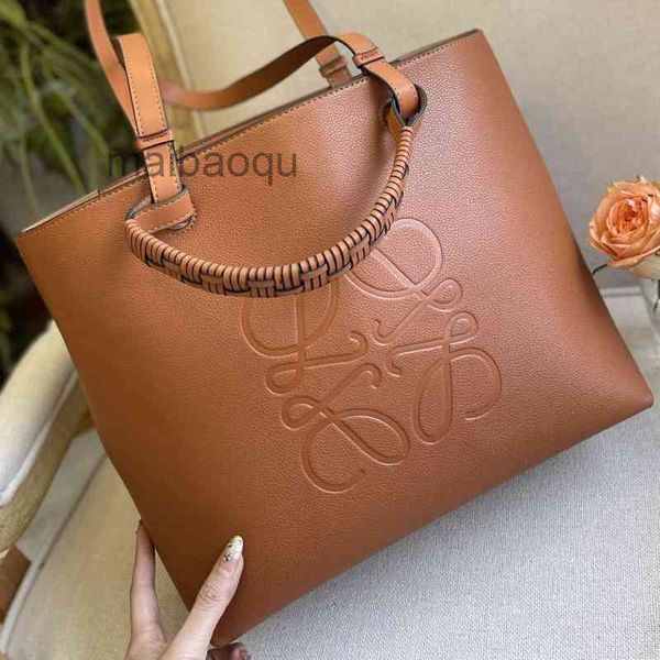 2023 loews shoulder bag designer women handbag tote leather large capacity latest european style totes 1 7saw
2023 loews shoulder bag designer women handbag tote leather large capacity latest european style totes 1 7saw