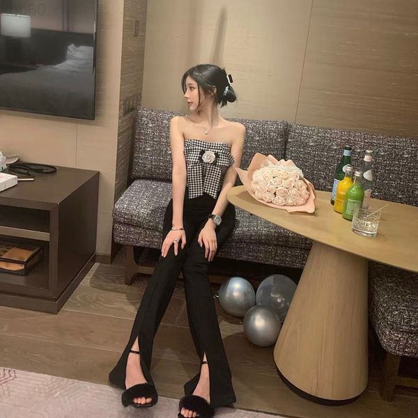 women's shorts designer chaopai 22 spring / summer new style with diamond letter w design girls' spicy split pants women's fa, White;black
women's shorts designer chaopai 22 spring / summer new style with diamond letter w design girls' spicy split pants women's fa, White;black