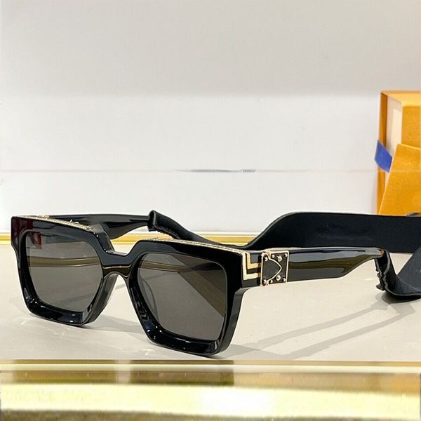 s-lock hinges sunglasses 96006 millionaire for men women square metal engraved classic fashion avant-garde sun glasses anti-ultraviolet come, White;black
s-lock hinges sunglasses 96006 millionaire for men women square metal engraved classic fashion avant-garde sun glasses anti-ultraviolet come, White;black