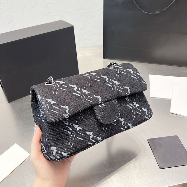 new blue denim designer bags classic ladies chain shoulder bag fashion wallets women the totes crossbody luxury channel designers totes back
new blue denim designer bags classic ladies chain shoulder bag fashion wallets women the totes crossbody luxury channel designers totes back
