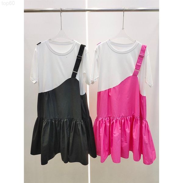 casual dresses designer fashion brand 22 spring / summer new niche design splicing color contrast single shoulder strap doll dress women, Black;gray
casual dresses designer fashion brand 22 spring / summer new niche design splicing color contrast single shoulder strap doll dress women, Black;gray