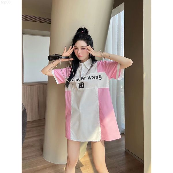 casual dresses designer chao brand 22 spring / summer new letter printed polo shirt white spell pink sweet cute long t, Black;gray
casual dresses designer chao brand 22 spring / summer new letter printed polo shirt white spell pink sweet cute long t, Black;gray