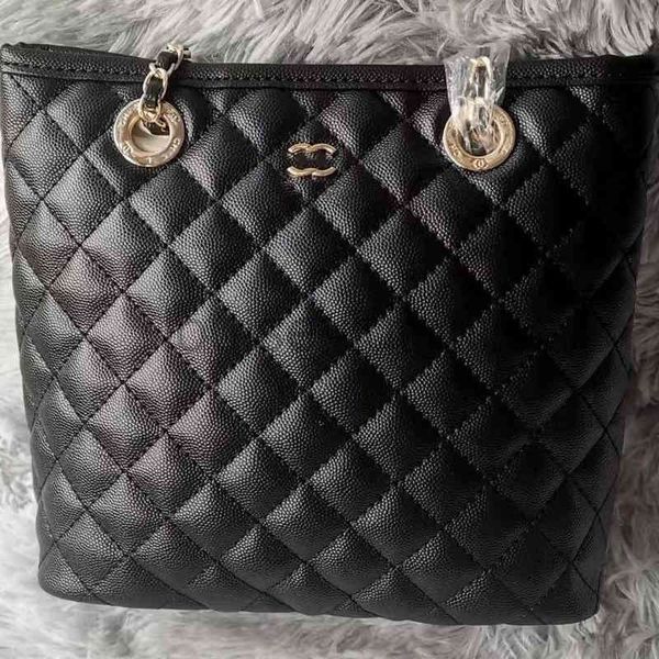 designer channel bag leather messenger tote handbag man woman new chain large capacity casual fashion luxurious caviar shoulder bucket bag l
designer channel bag leather messenger tote handbag man woman new chain large capacity casual fashion luxurious caviar shoulder bucket bag l