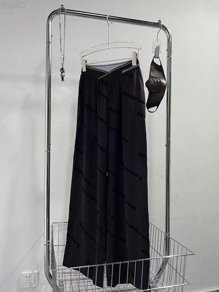women's shorts designer in the early autumn new aw dawangjia irregular letter webbing acetate ice silk wide leg pants are designed by m, White;black
women's shorts designer in the early autumn new aw dawangjia irregular letter webbing acetate ice silk wide leg pants are designed by m, White;black