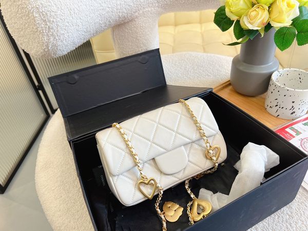 2022ss luxury fashion flap mini classic bag handbag lambskin metal hardware quilted diamond quilted love chain sacoche k70
2022ss luxury fashion flap mini classic bag handbag lambskin metal hardware quilted diamond quilted love chain sacoche k70