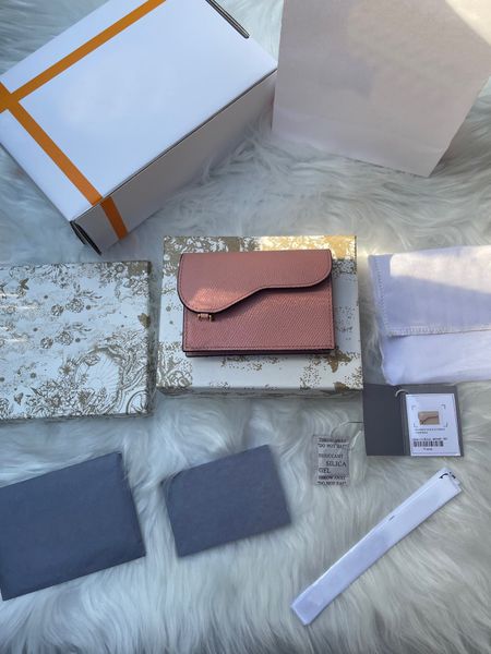 fashion women's handbags new wallet europe and the united states d brand small short 30% off student korean version zero women card for, Red;black
fashion women's handbags new wallet europe and the united states d brand small short 30% off student korean version zero women card for, Red;black