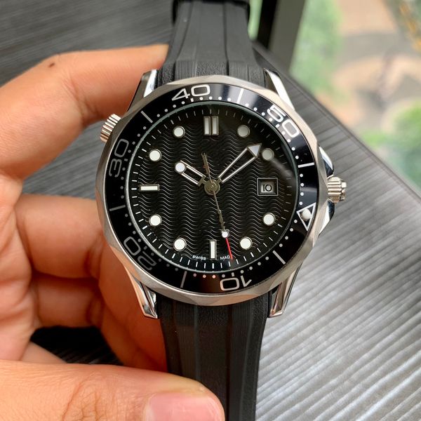 men's watch automatic mechanical movement james bond 007 designer watches stainless steel men's orologio, Slivery;brown
men's watch automatic mechanical movement james bond 007 designer watches stainless steel men's orologio, Slivery;brown