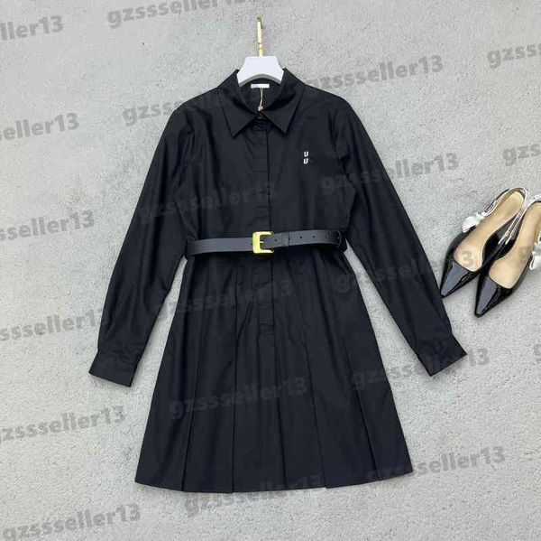 womens designer dress miu lettering logo embroidered pattern shirt dresses autumn fashion brand 2022aw long sleeves dress 0912, Black;gray
womens designer dress miu lettering logo embroidered pattern shirt dresses autumn fashion brand 2022aw long sleeves dress 0912, Black;gray