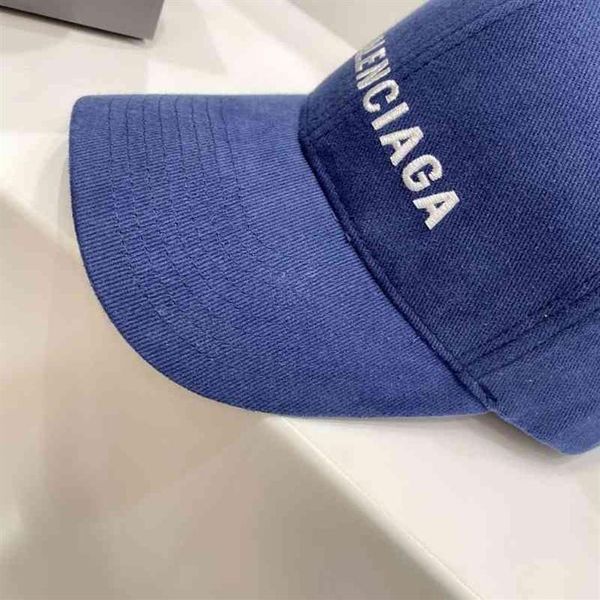 ball s hat paris balenciga new balischia lovers baseball original single embroidered washed denim cotton with duck tongue necessary for322m, Blue;gray
ball s hat paris balenciga new balischia lovers baseball original single embroidered washed denim cotton with duck tongue necessary for322m, Blue;gray