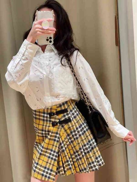 women's blouses shirts fadan 's summer hollow out embroidery long sleeve shirt square collar design, White
women's blouses shirts fadan 's summer hollow out embroidery long sleeve shirt square collar design, White