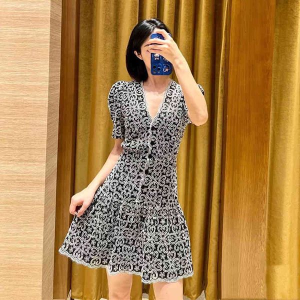 casual dresses french single s spring summer women's fishbone hollow skirt lace v-neck printed micro la dress, Black;gray
casual dresses french single s spring summer women's fishbone hollow skirt lace v-neck printed micro la dress, Black;gray