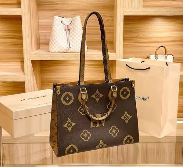 womens tote bag classic square multiple colors music letter graffiti designer handbag handle crossbody shopping shoulder bags fashion
womens tote bag classic square multiple colors music letter graffiti designer handbag handle crossbody shopping shoulder bags fashion