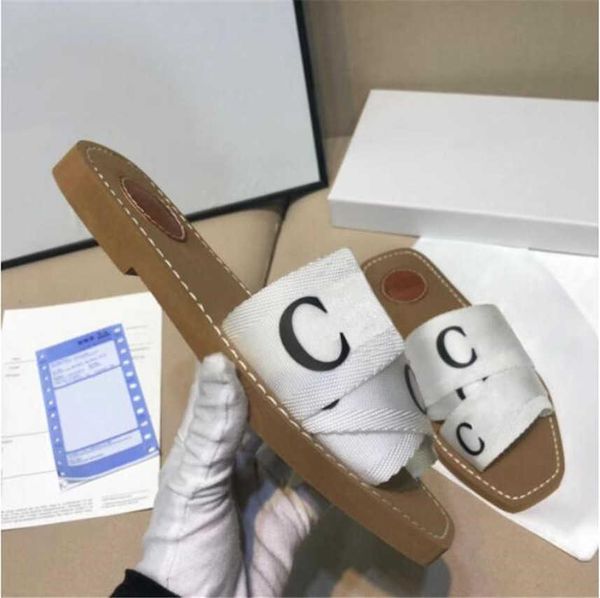2022 new classics women woody mules slippers designer canvas cross woven sandals summer outdoor peep toe casual slipper letter stylist, Black
2022 new classics women woody mules slippers designer canvas cross woven sandals summer outdoor peep toe casual slipper letter stylist, Black