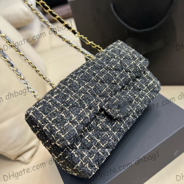 womens messenger tweed two-tone quilted bags ghw crossbody shoulder large capacity purse turn lock luxury designer yellow black purple blue
womens messenger tweed two-tone quilted bags ghw crossbody shoulder large capacity purse turn lock luxury designer yellow black purple blue