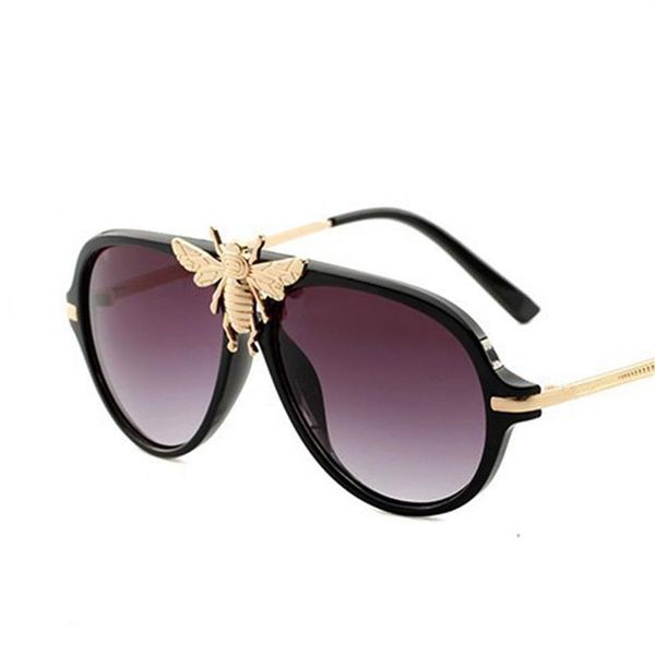 fashion oversized men oval sunglasses bee decoraction retro design eyeglasses uv400217h, White;black
fashion oversized men oval sunglasses bee decoraction retro design eyeglasses uv400217h, White;black