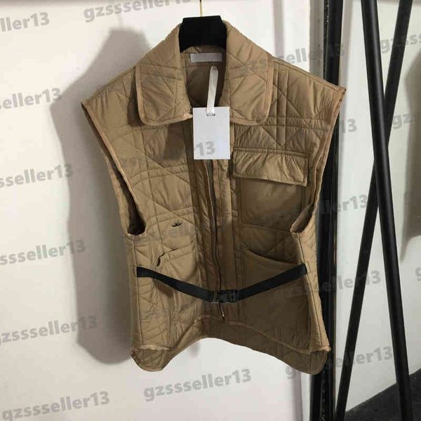 luxury down vests jackets woman puffer coat winter fashion brand embroidery down jacket designer vest coat high-end women clothing, Black;white
luxury down vests jackets woman puffer coat winter fashion brand embroidery down jacket designer vest coat high-end women clothing, Black;white