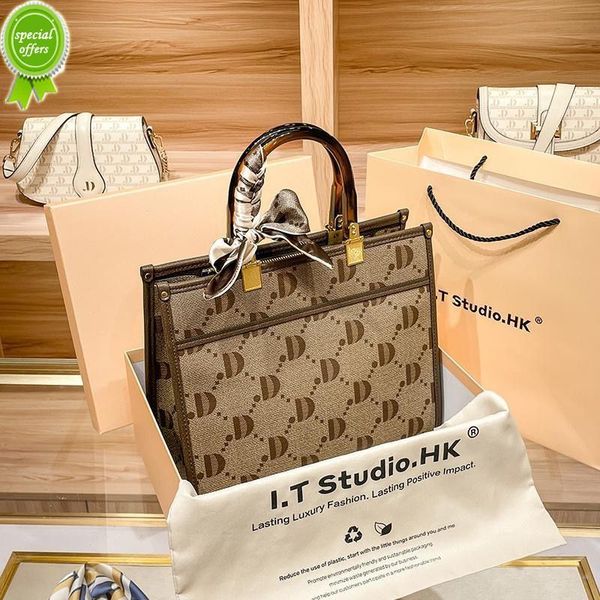 50% factory online export designer travel bag handbag hong leather women's summer 2022 new retro high-grade texture large capacity
50% factory online export designer travel bag handbag hong leather women's summer 2022 new retro high-grade texture large capacity