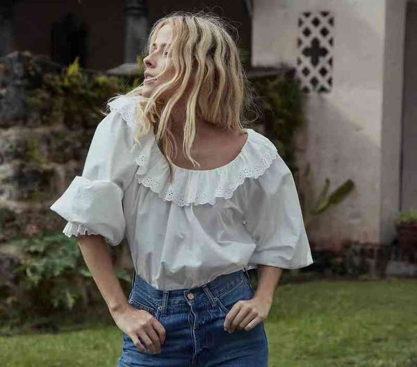 women's blouses shirts doe white cotton casual french ruffle round neck versatile shirt
women's blouses shirts doe white cotton casual french ruffle round neck versatile shirt