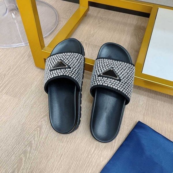 slippers 2022 summer new triangle standard rhinestone thick soled sandals women's leather outer wear fashion casual flat bottom one-lin, Black
slippers 2022 summer new triangle standard rhinestone thick soled sandals women's leather outer wear fashion casual flat bottom one-lin, Black