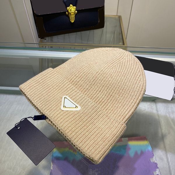 luxurys designers beanie versatile winter hat classic soild color cap womens leisure fashion street fitted hats mens beanies gift very nice, Blue;gray
luxurys designers beanie versatile winter hat classic soild color cap womens leisure fashion street fitted hats mens beanies gift very nice, Blue;gray