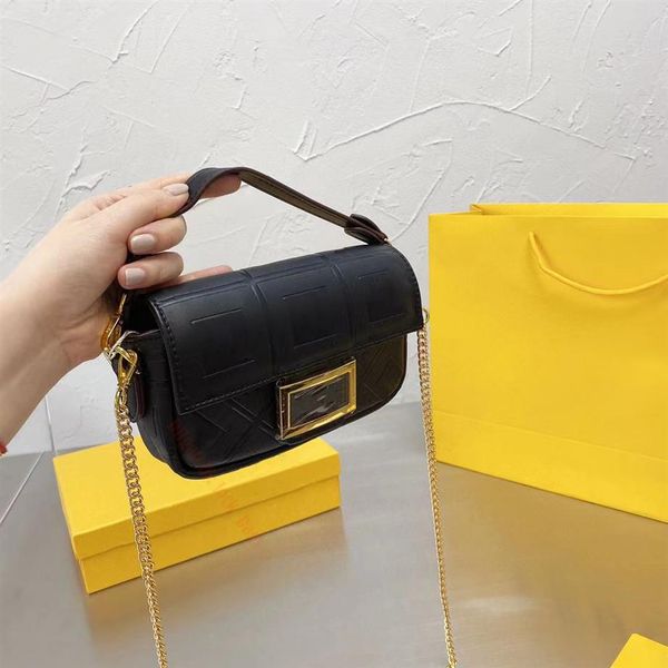 lady leather flap wallets shoulder chain baguette bags high fashion cross body women letter card holder light plain hasp popular coin 291n, Red;black
lady leather flap wallets shoulder chain baguette bags high fashion cross body women letter card holder light plain hasp popular coin 291n, Red;black