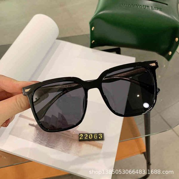 sunglasses square black polarized women's round face large frame thin uv resistant sunglasses korean version net red glasses m5md, White;black
sunglasses square black polarized women's round face large frame thin uv resistant sunglasses korean version net red glasses m5md, White;black