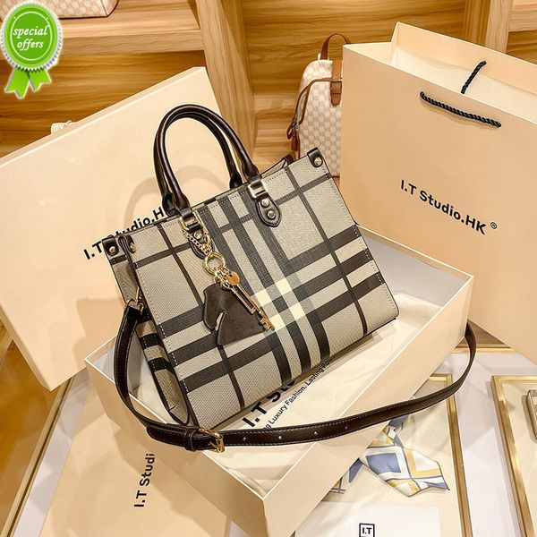 50% factory online export designer travel bag handbag hong large capacity high-grade leather wide shoulder belt crossbody portable 2022 new
50% factory online export designer travel bag handbag hong large capacity high-grade leather wide shoulder belt crossbody portable 2022 new