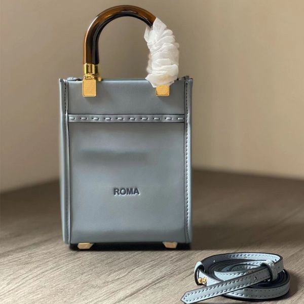 Cell phone bags shopping Tote Fashion Designer Woman Bag Bag Shoulder bag Handbag Purse Original Genuine Leather cross body chain high grade quality, Purple
Cell phone bags shopping Tote Fashion Designer Woman Bag Bag Shoulder bag Handbag Purse Original Genuine Leather cross body chain high grade quality, Purple