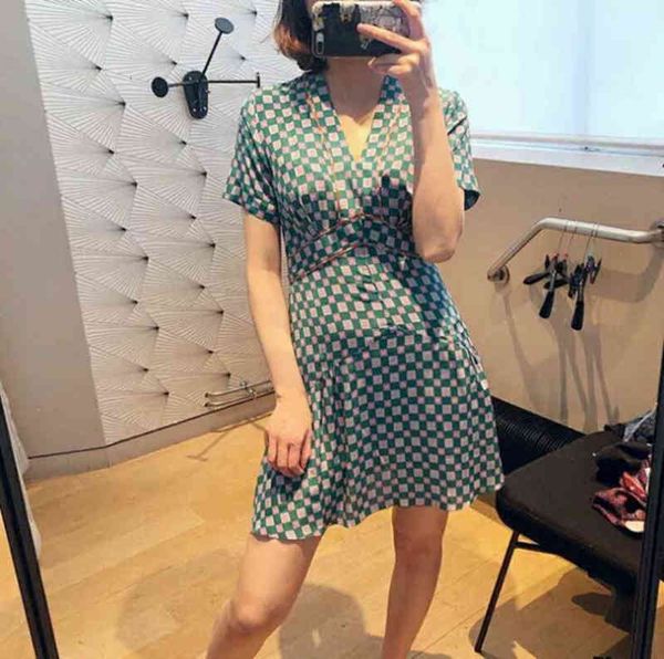 casual dresses fadan s family slim fit plaid stitched v-neck short sleeve dress spring summer lady floral skirt a-shaped, Black;gray
casual dresses fadan s family slim fit plaid stitched v-neck short sleeve dress spring summer lady floral skirt a-shaped, Black;gray