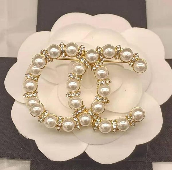 men women sweater suit collar pin brooches fashion designer brand double letter brooche luxury gold plated wedding clothing jewelry accessor, Gray
men women sweater suit collar pin brooches fashion designer brand double letter brooche luxury gold plated wedding clothing jewelry accessor, Gray
