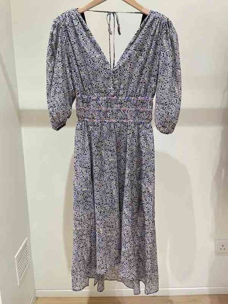 casual dresses french single spring summer women's dress floral v-neck bubble sleeve open back, Black;gray
casual dresses french single spring summer women's dress floral v-neck bubble sleeve open back, Black;gray