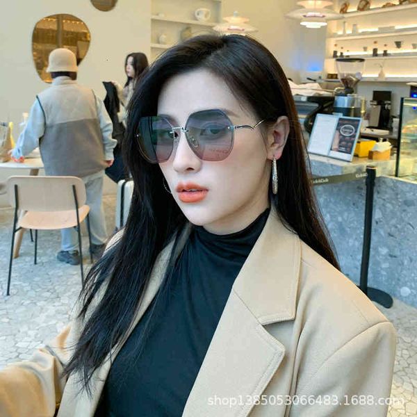 sunglasses frameless cut ee polarized sunglasses temperament tr90 women's large face thin fashionable uv resistant iq4i, White;black
sunglasses frameless cut ee polarized sunglasses temperament tr90 women's large face thin fashionable uv resistant iq4i, White;black