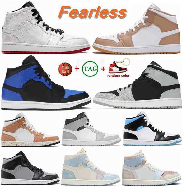 1 1s mens basketball shoes sneakers chicago reimagined bred patent dark mocha pine green rebellionaire grey fog fearless obsidian men women
1 1s mens basketball shoes sneakers chicago reimagined bred patent dark mocha pine green rebellionaire grey fog fearless obsidian men women